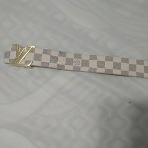 White Louis Vuitton belt